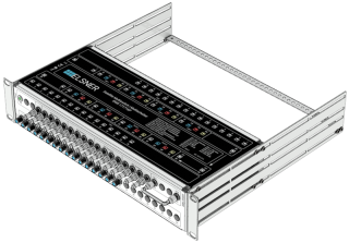 19-Zoll-SAT-Multischalter | 4 Satelliten | Quattro LNB - Koaxial | Kabellängen 10 bis 50 m | 16 Ausgänge | Mit ÜSPSchutz | Kaskadierend | Standardnetzteil | RAL7035 hellgrau |